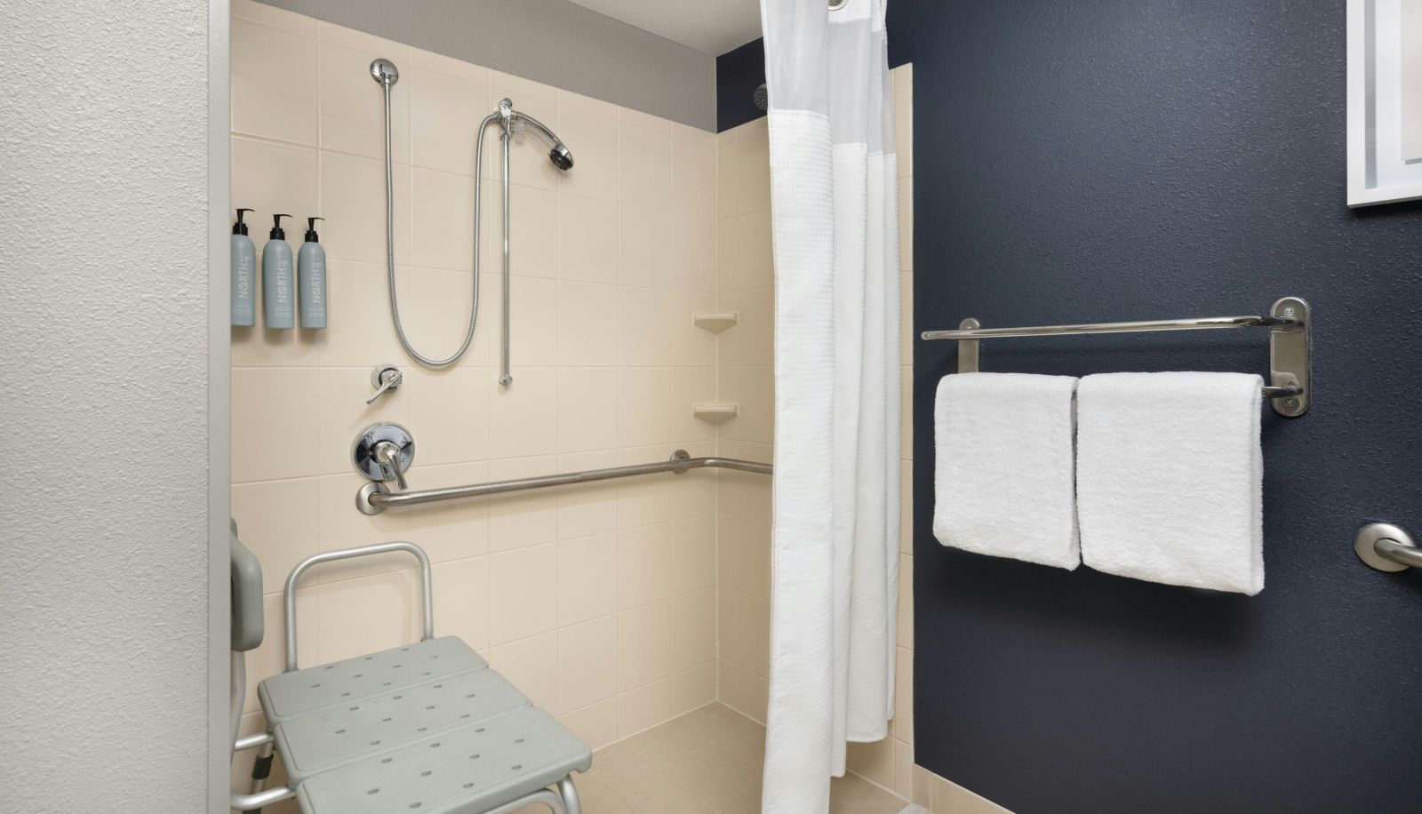 Zimmer - Courtyard by Marriott Little Rock Downtown