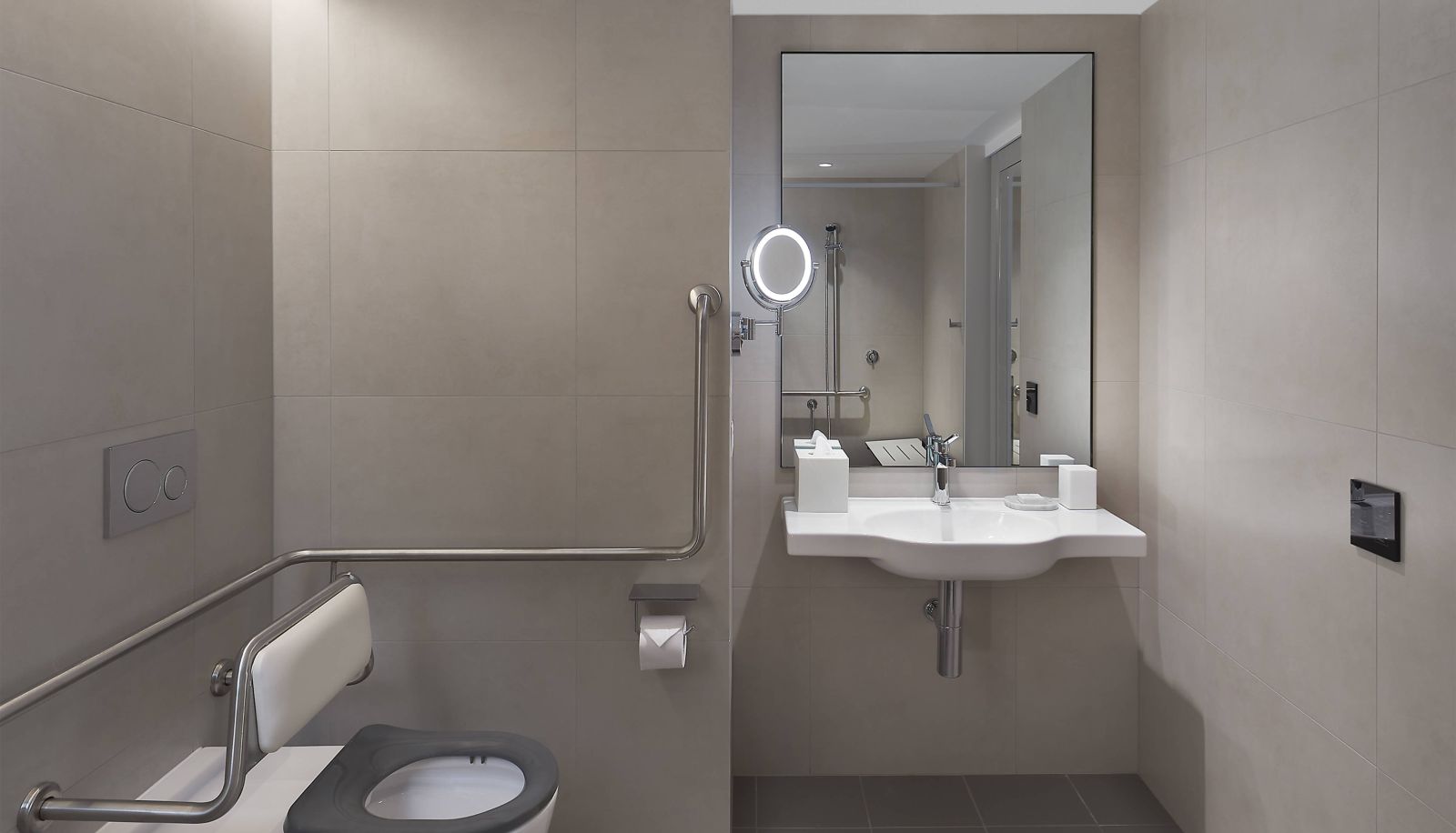 Camera - JW Marriott Gold Coast Resort and Spa