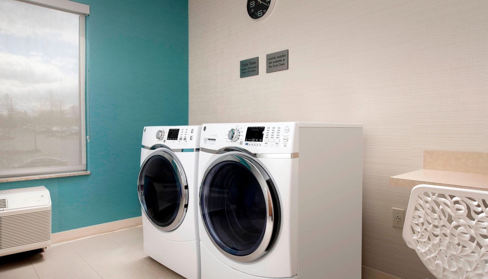 Info - Fairfield Inn and Suites by Marriott Germantown Gaithersburg