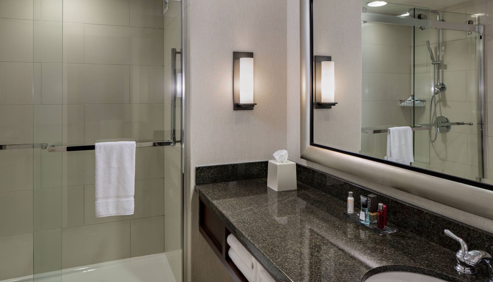 Zimmer - Houston Marriott Westchase