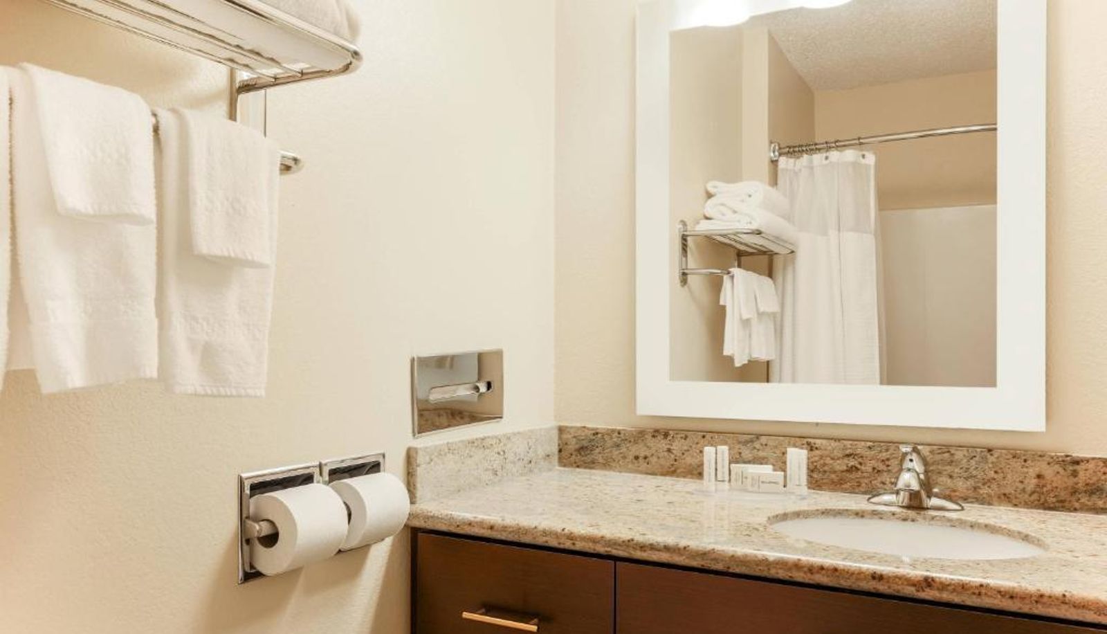Zimmer - Sonesta Simply Suites Houston Brookhollow