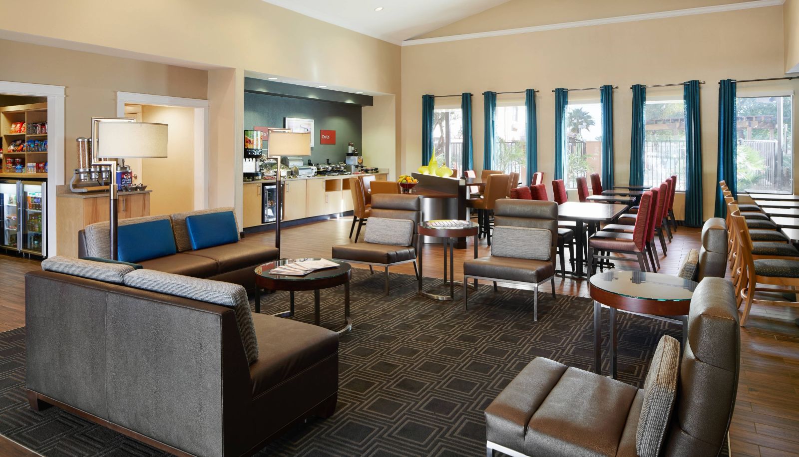 Hall - TownePlace Suites by Marriott Tempe at Arizona Mills Mall