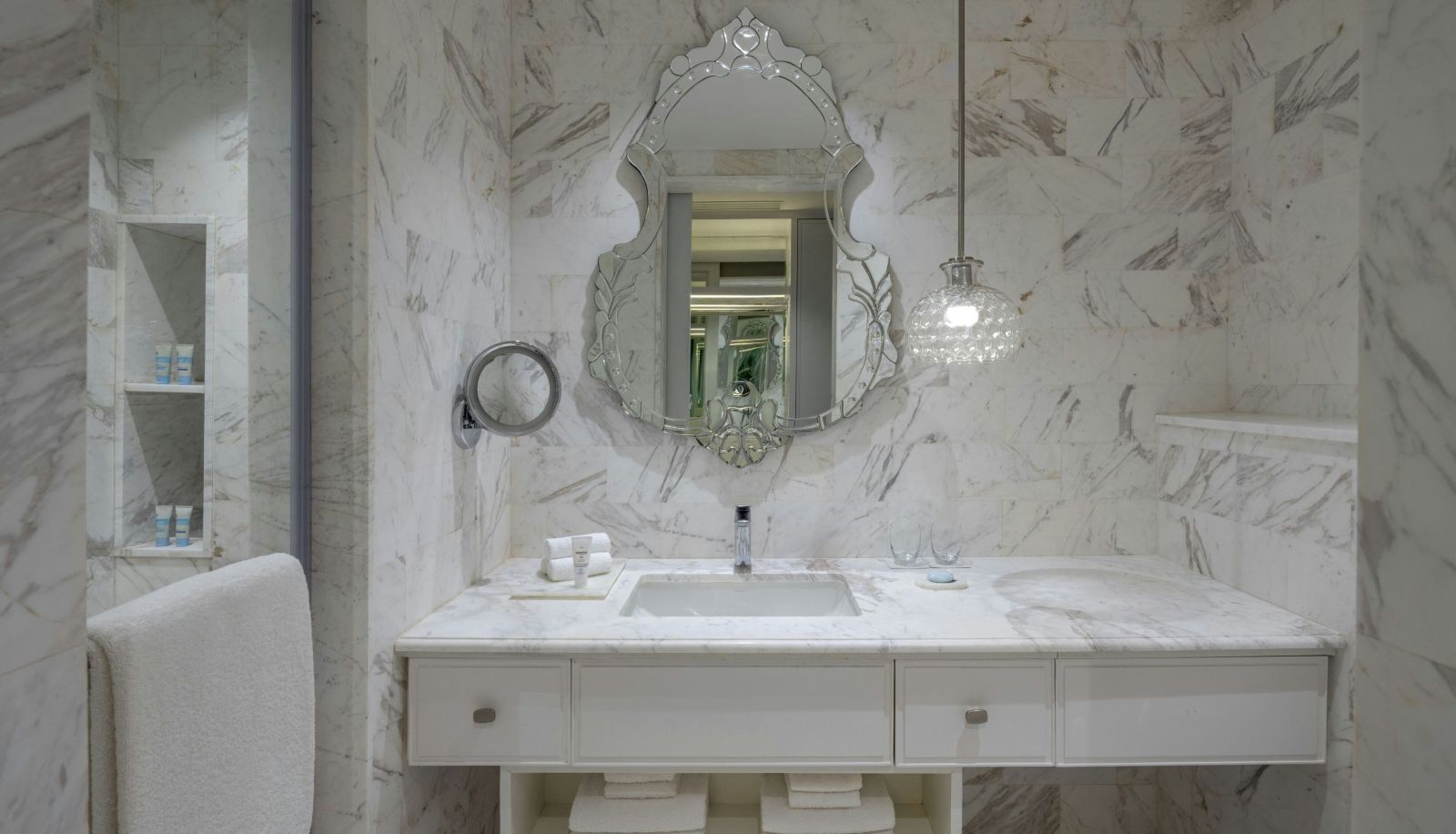 Zimmer - ITC Windsor a Luxury Collection Hotel Bengaluru