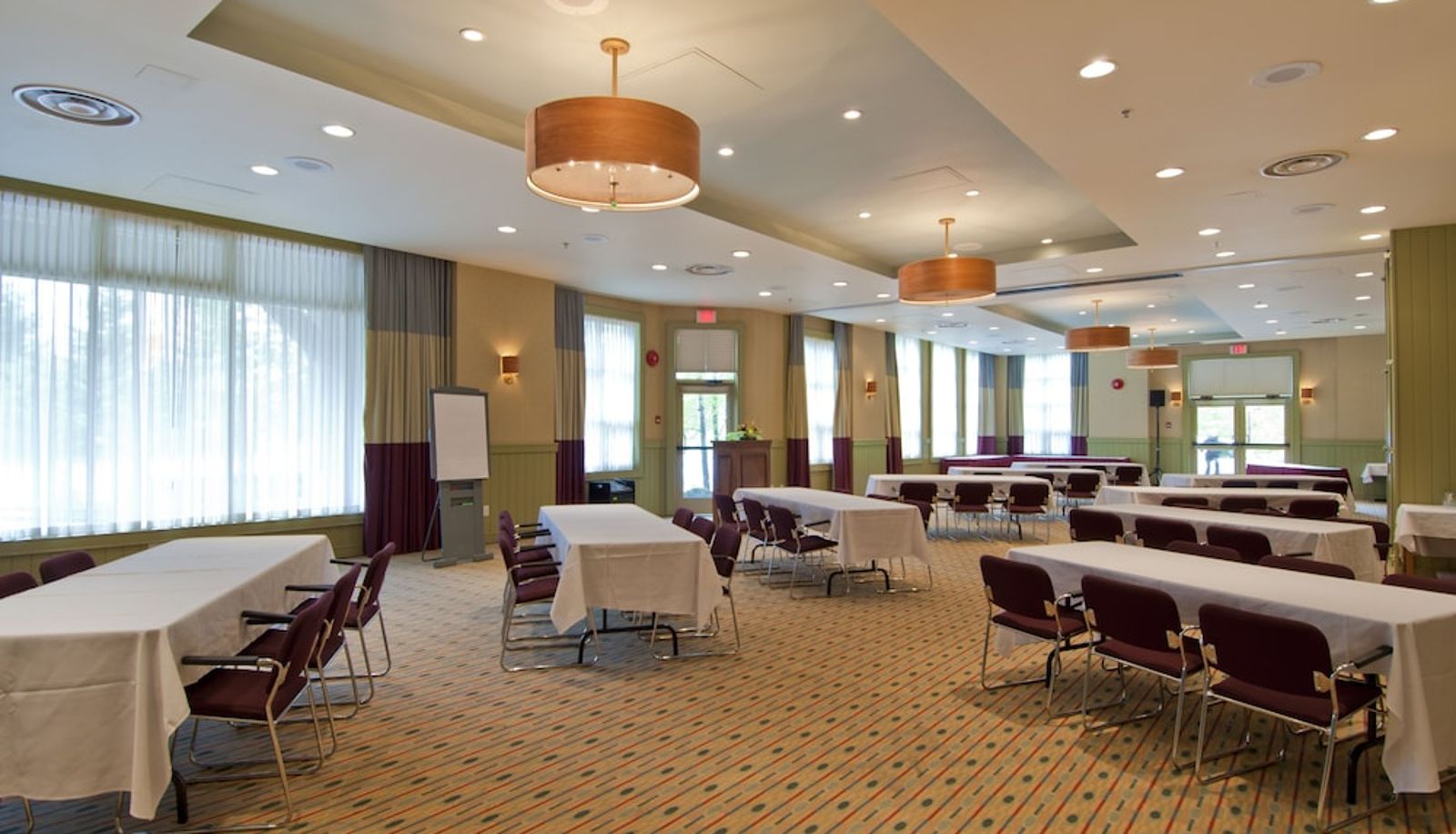 Meeting room - by Lodging Ovations Legends Whistler