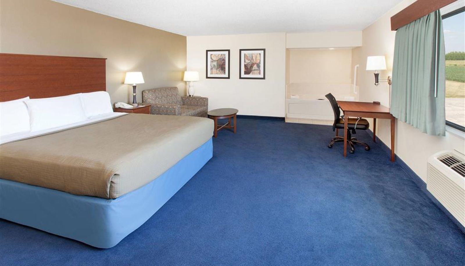 Kamer - AmericInn by Wyndham Webster City