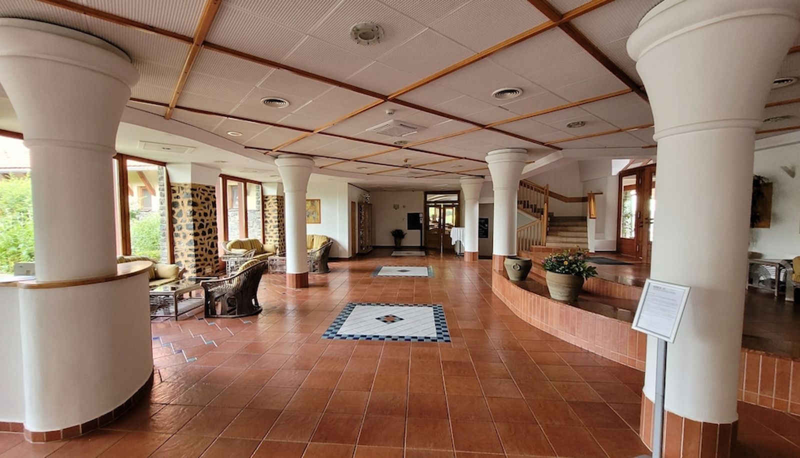 Hall - Club Dobogomajor