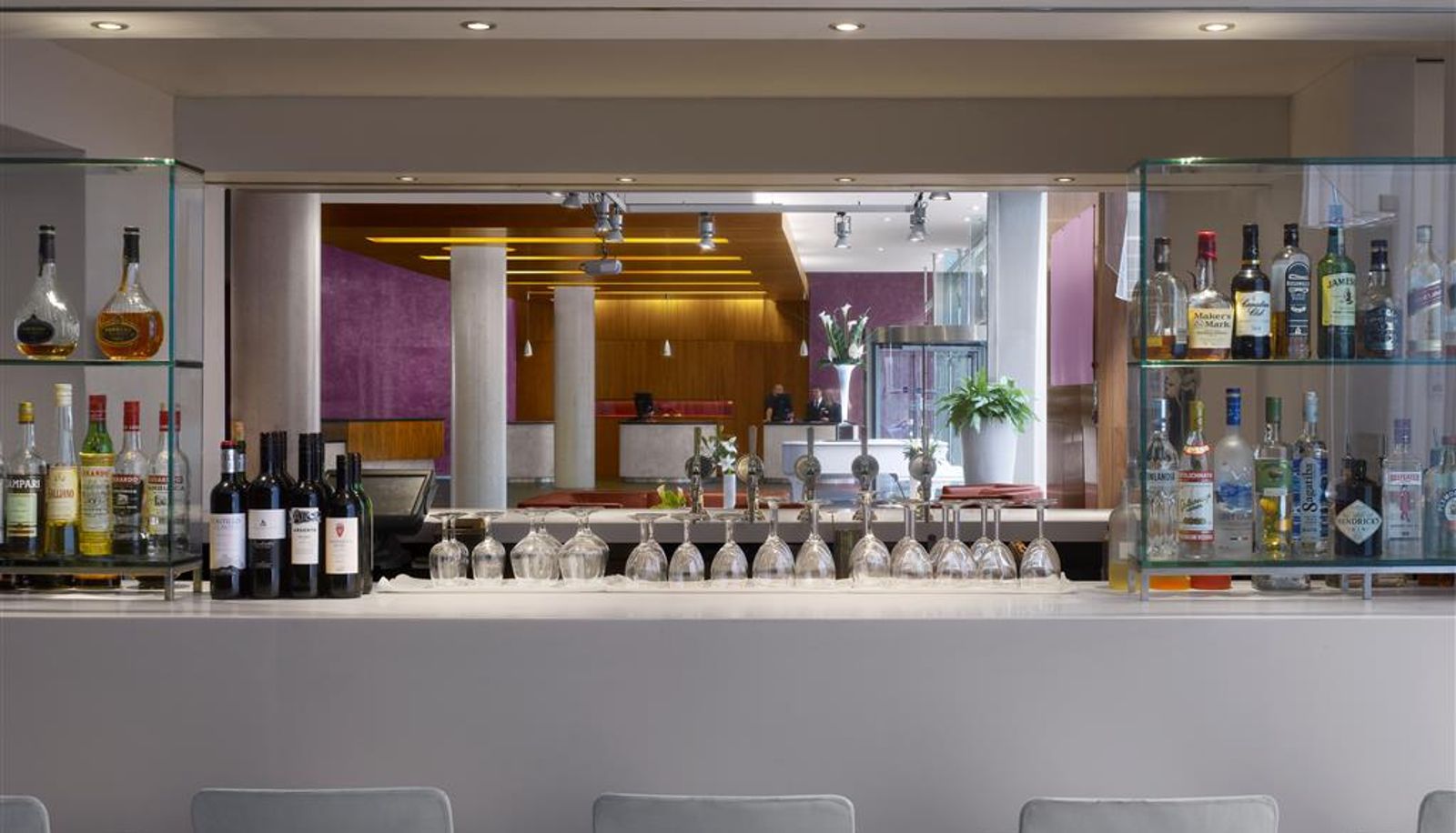 Bar - Radisson Blu Hotel Liverpool United Kingdom