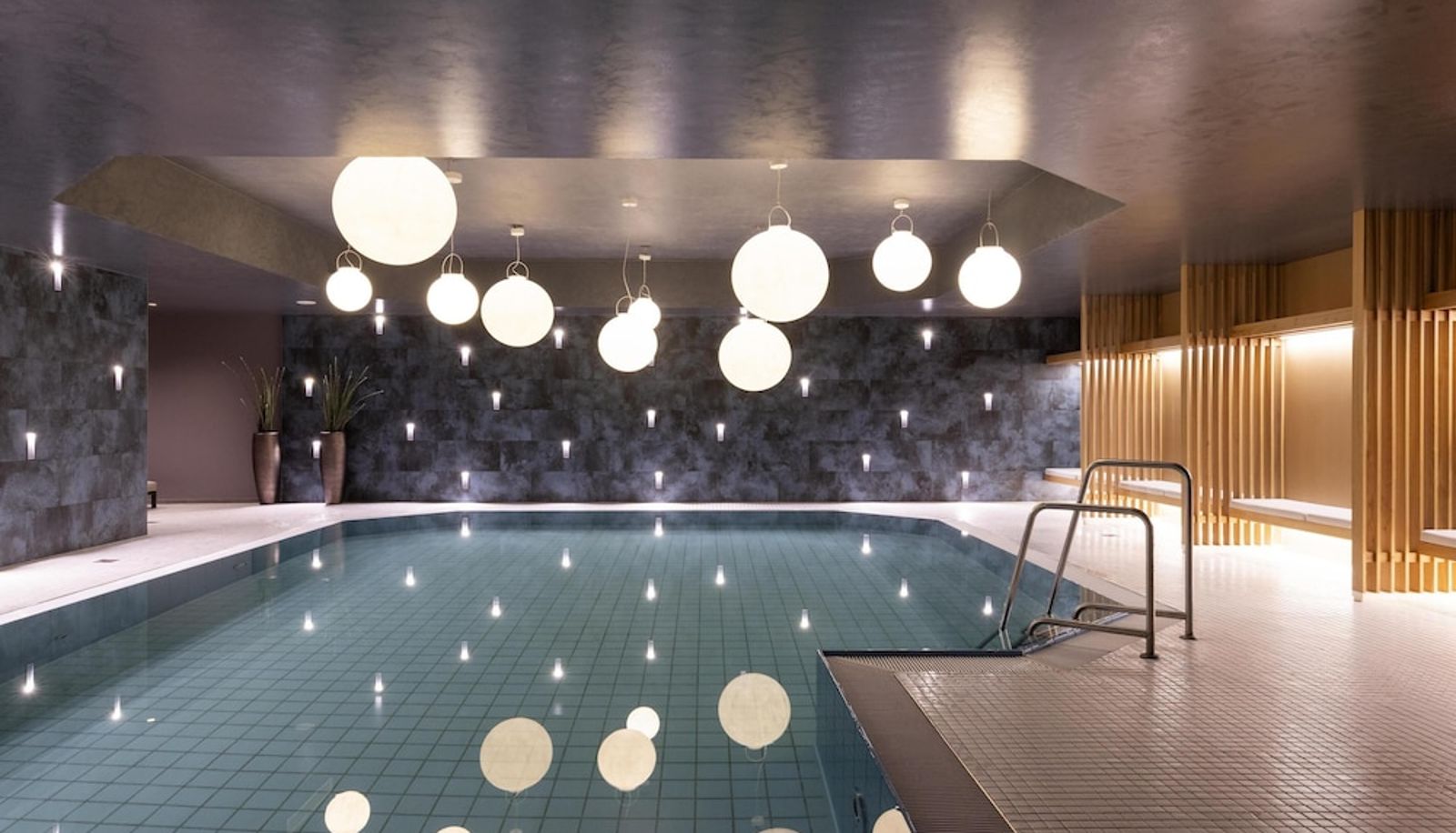 Piscina - Scandic Nurnberg Central