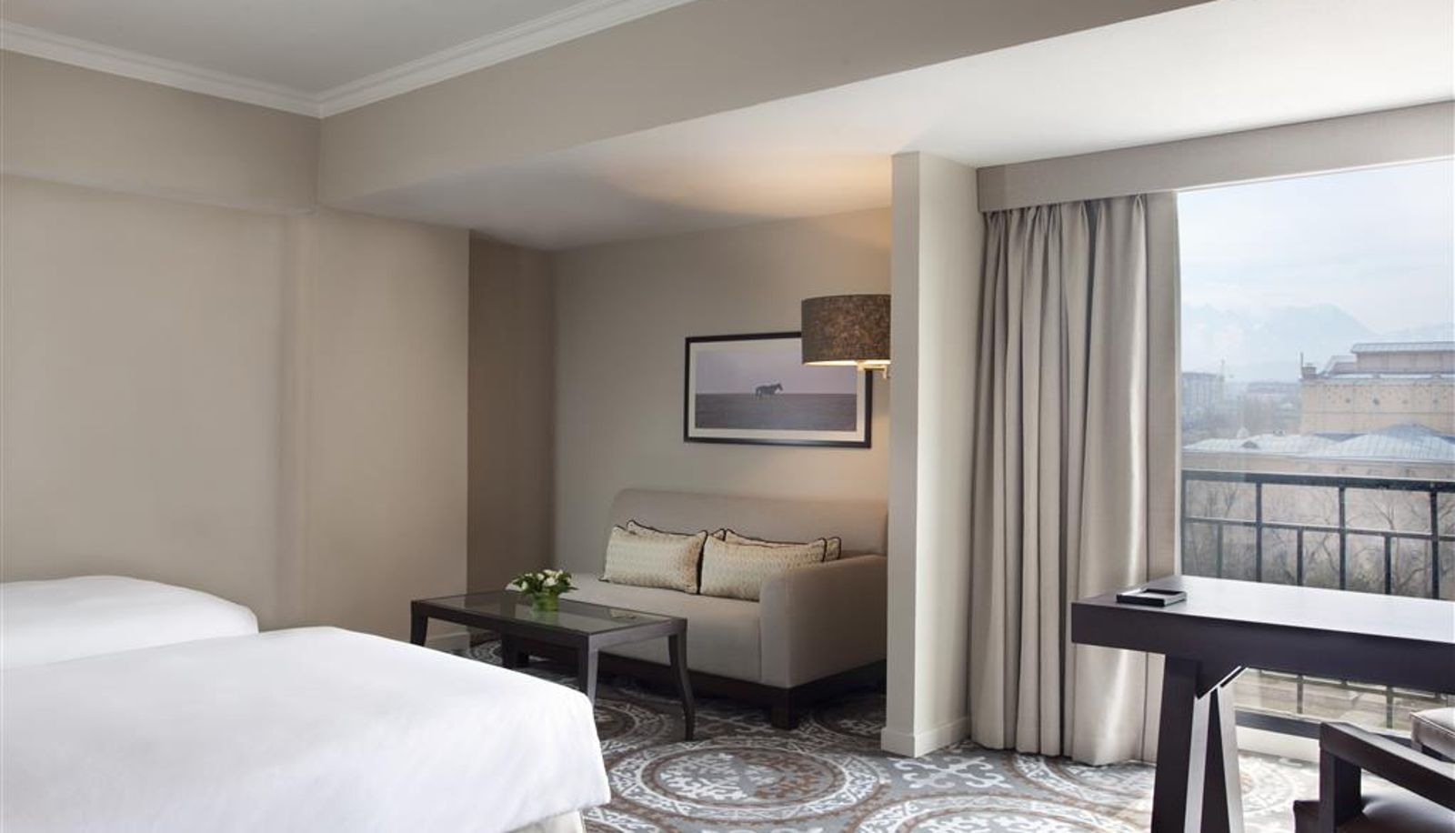 Zimmer - Hyatt Regency Bishkek