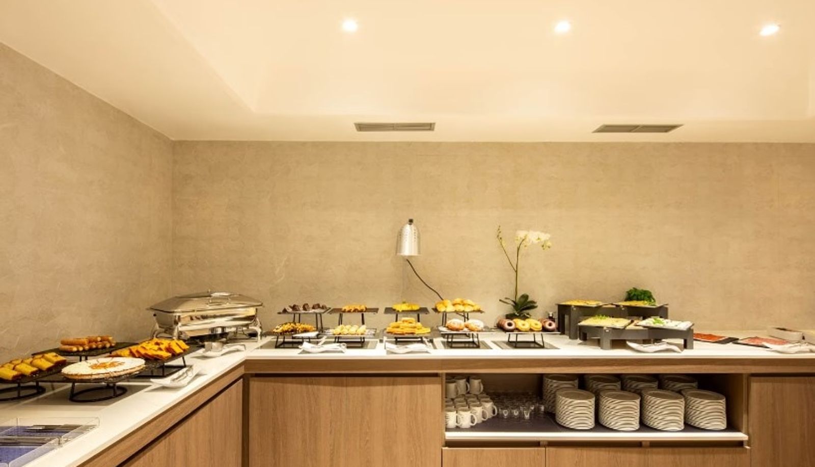 Info - EUROSTARS GRAN HOTEL LUGO