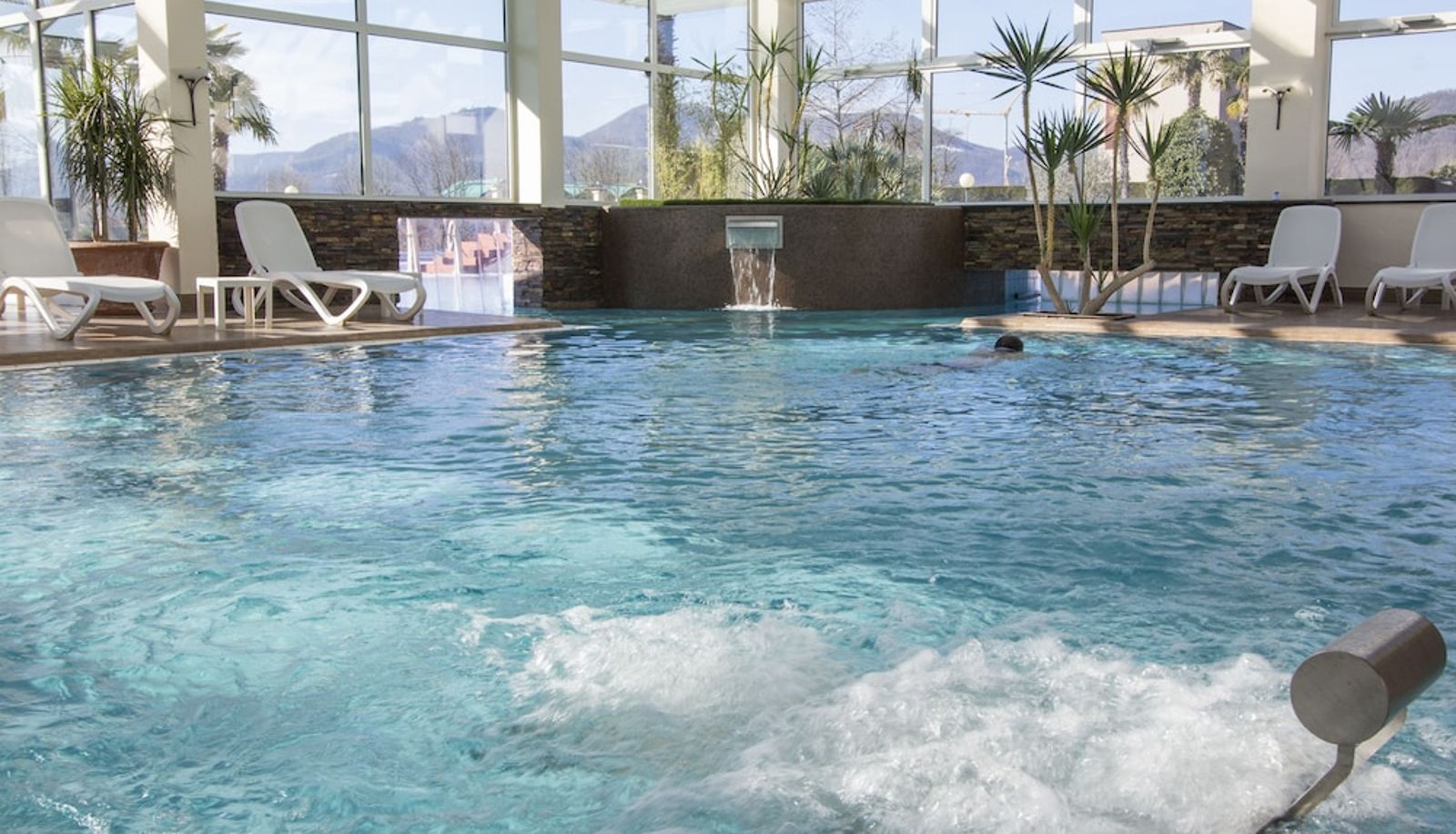 Piscina - Hotel Terme Leonardo