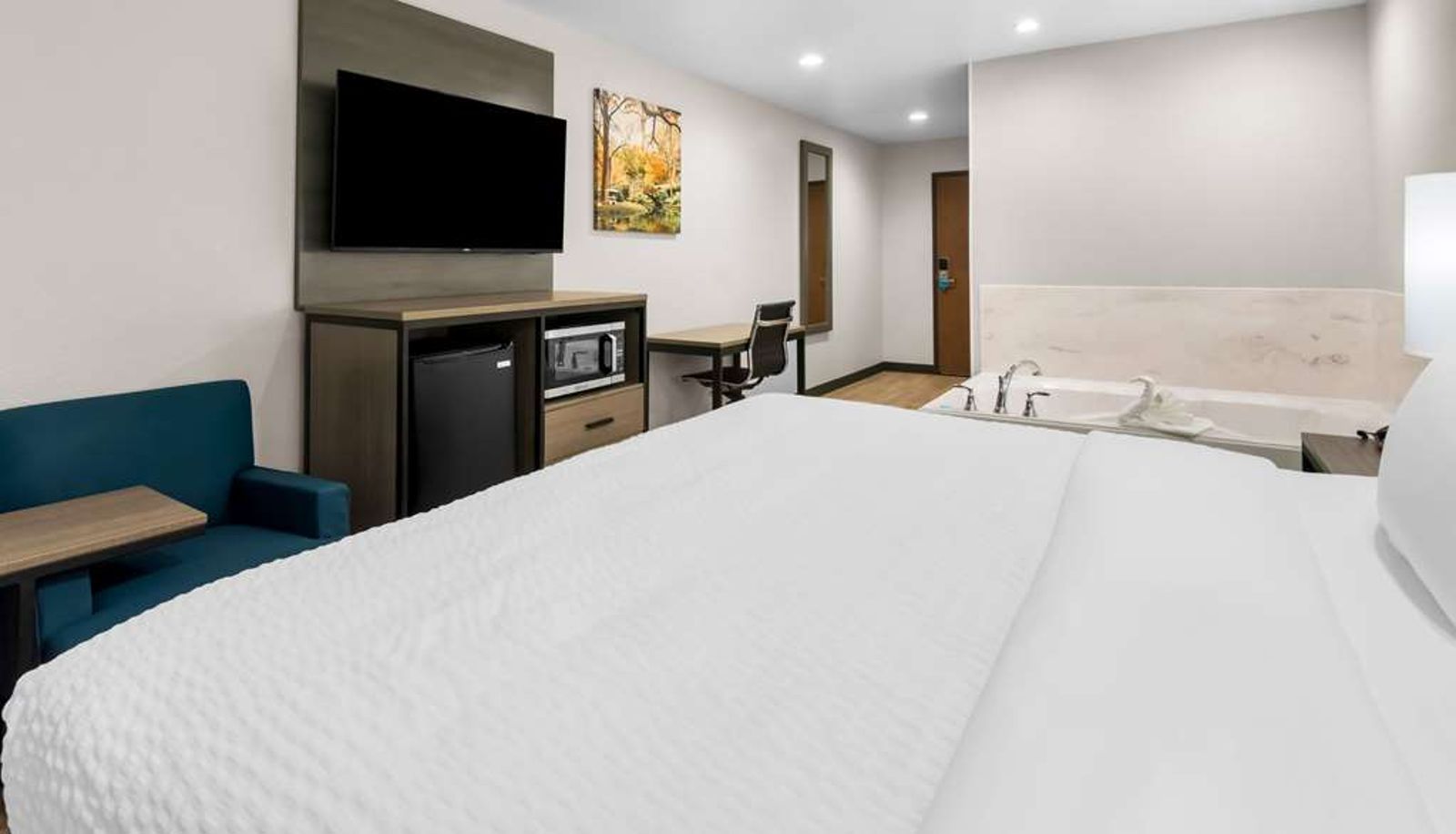Zimmer - Clarion Pointe Fort Worth East - Arlington