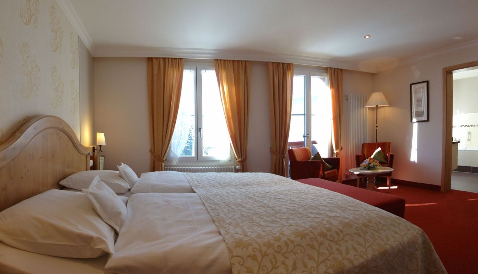 Room - Romantik Hotel Schweizerhof
