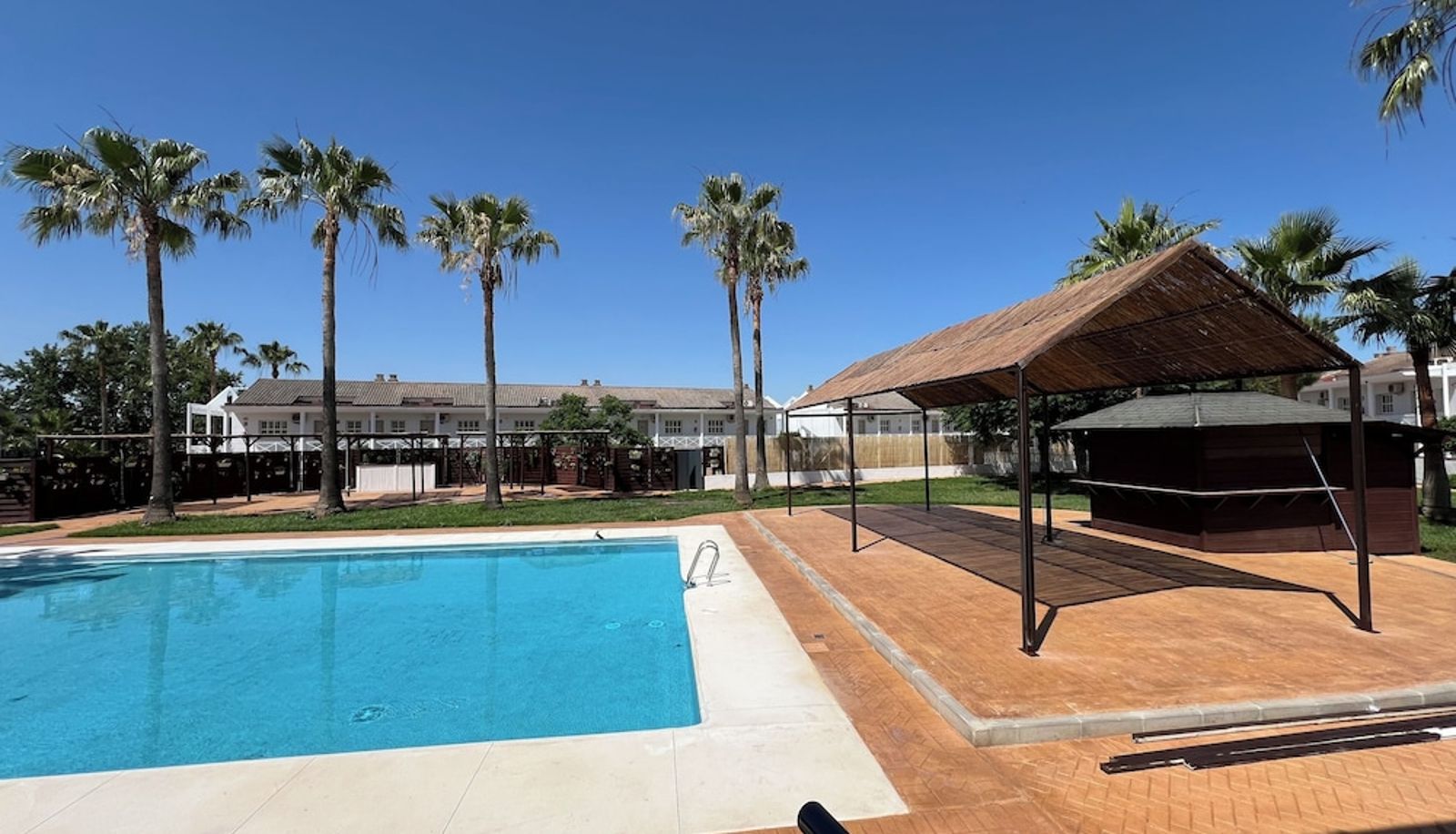 Pool - Hospedium Hotel Sky Blu Torre de Sevilla
