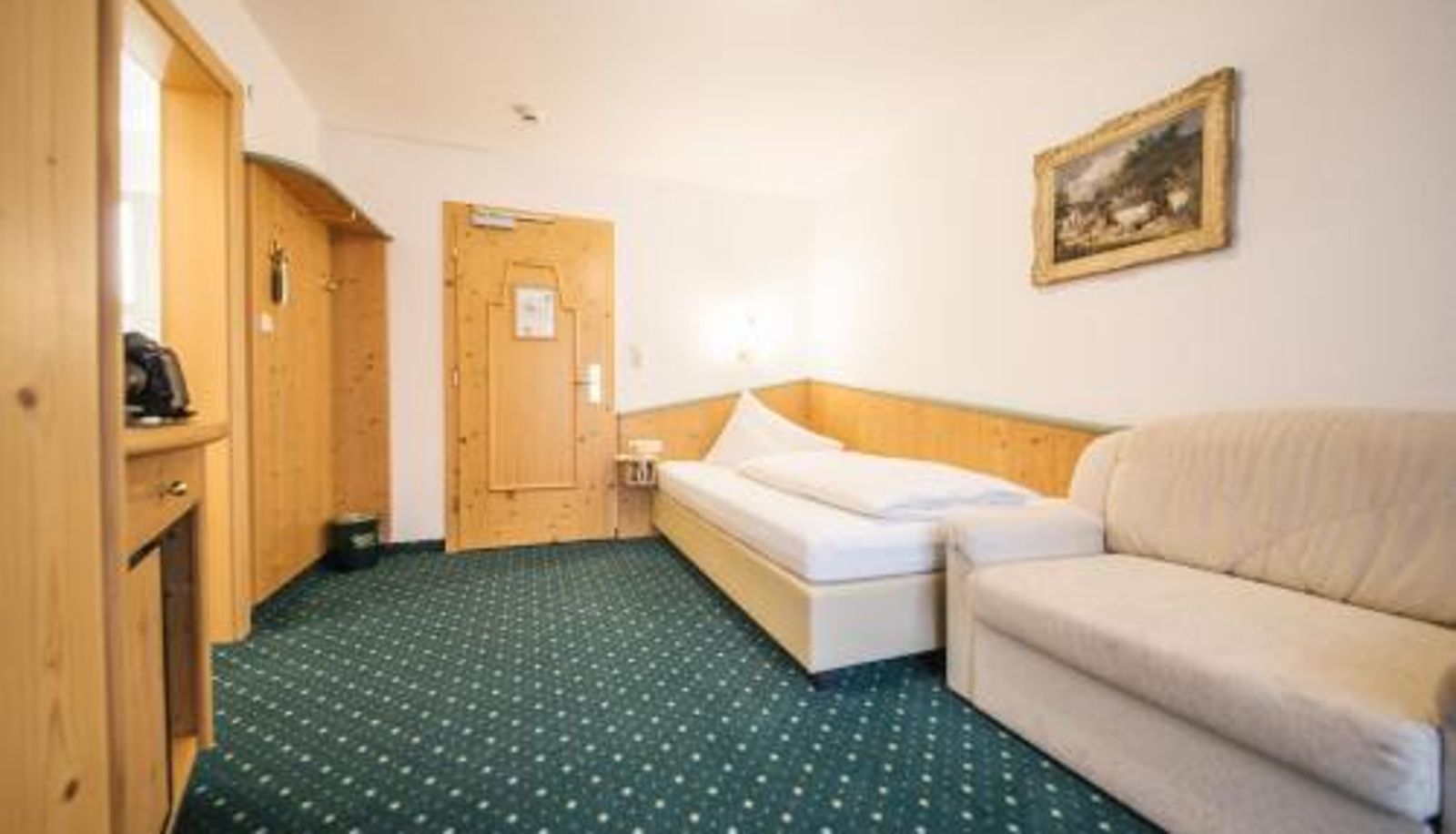 Room - Hotel Grieshof