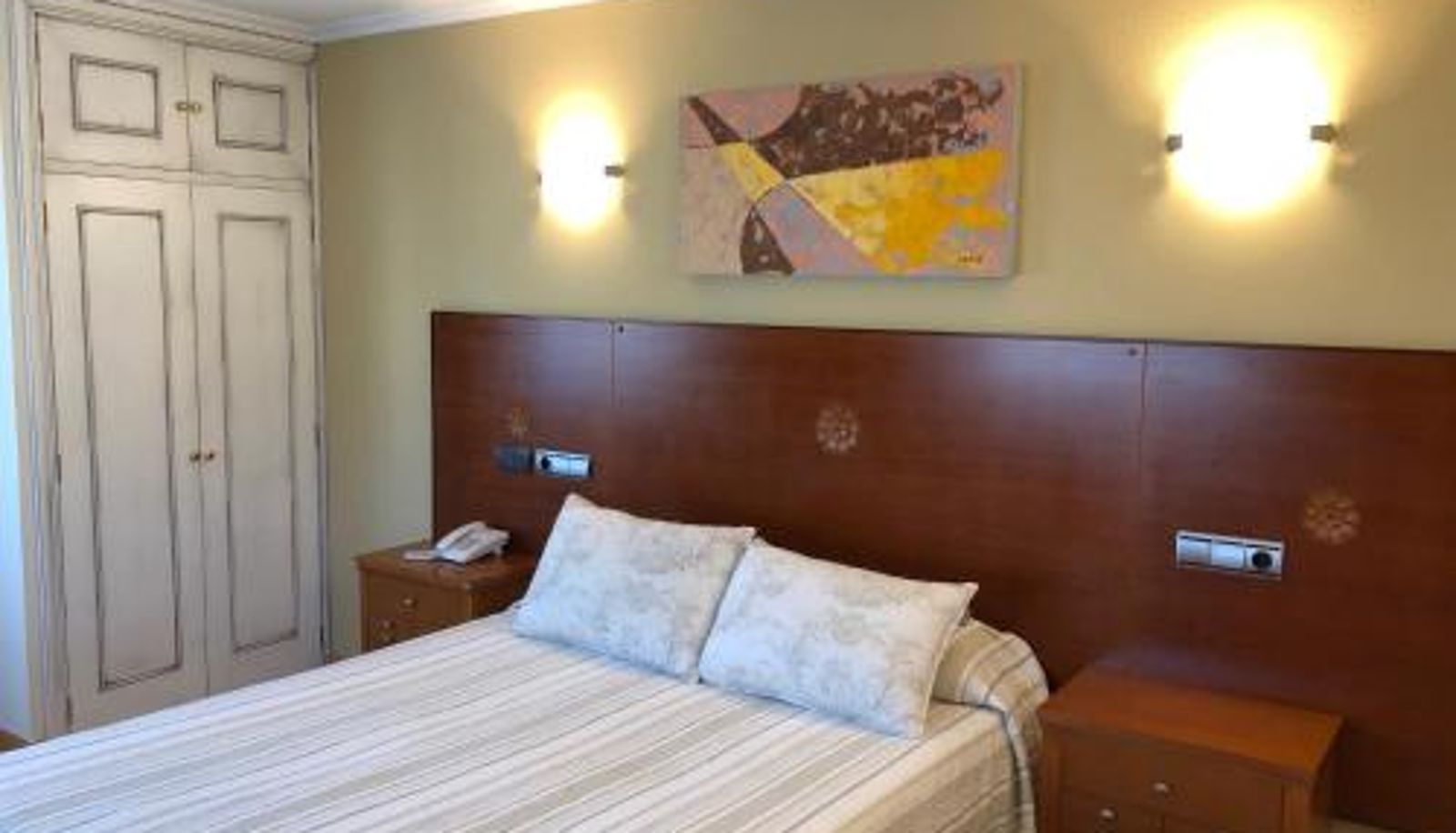 Room - Hotel Sena