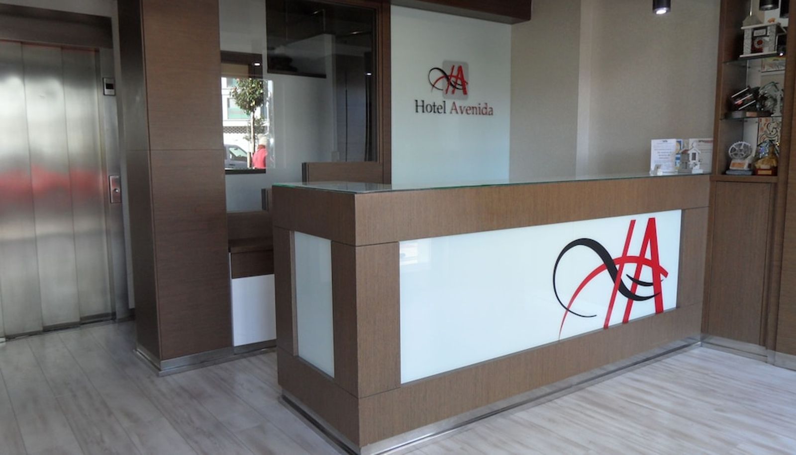 Receptie - Hotel Avenida