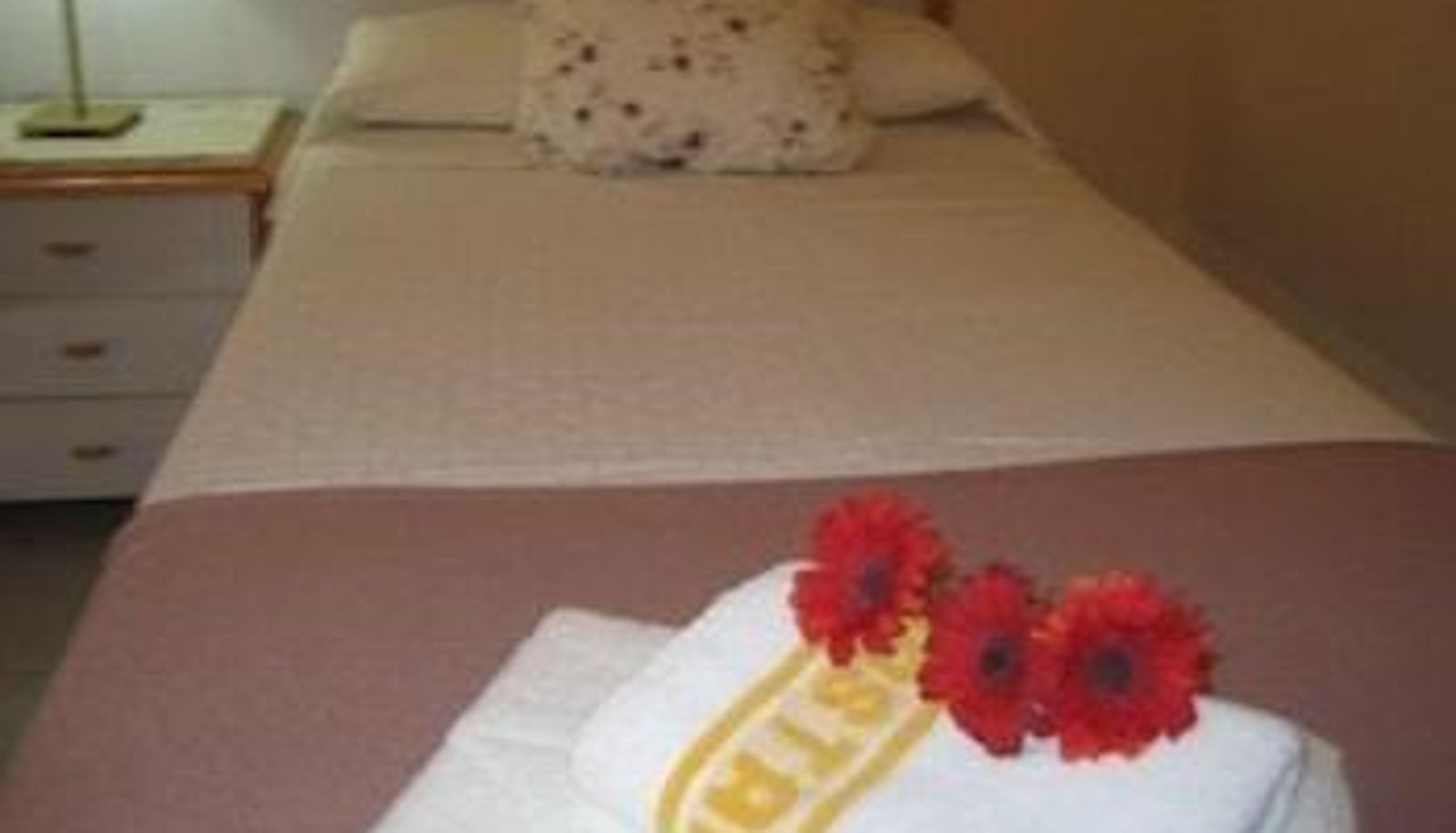 Habitación estándar - Hostal Arba