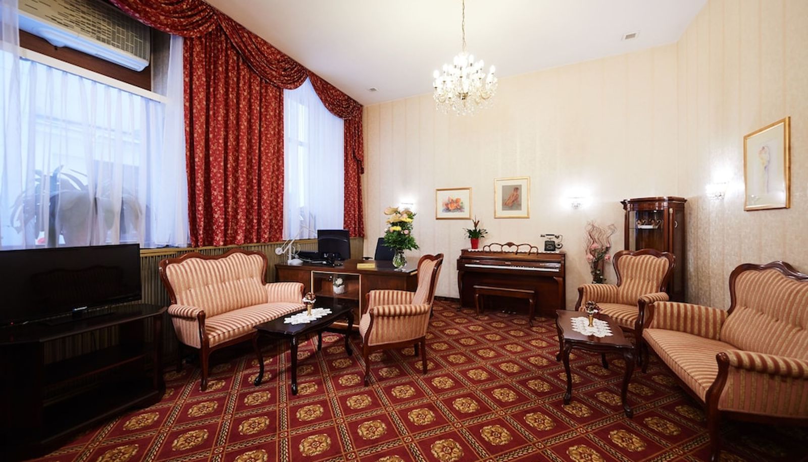 Hall - Hotel Austria