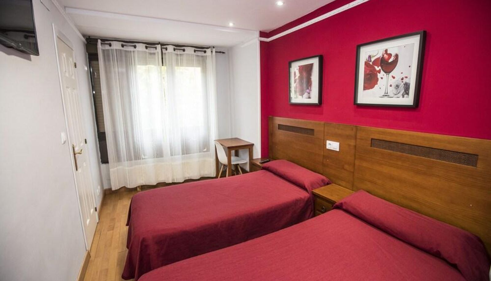 Standard room - Hostal Vitorina
