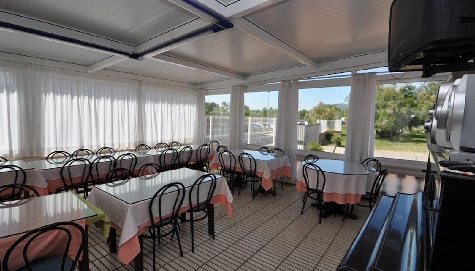 Restaurante - Hotel Montana