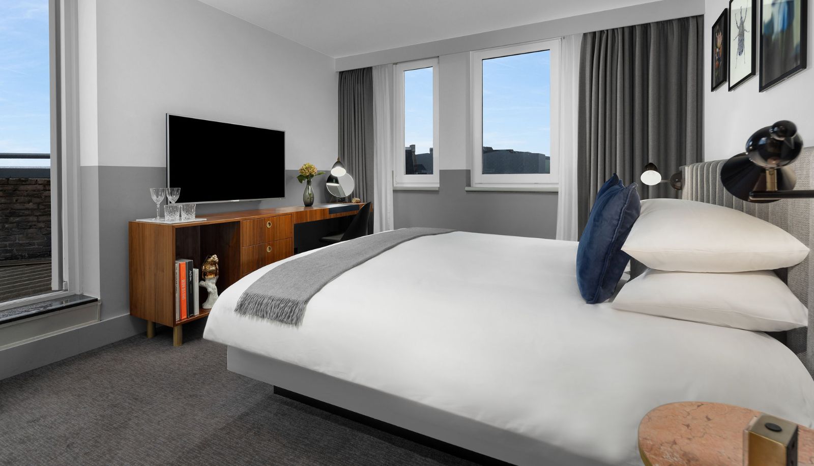 Zimmer - Kimpton DE WITT by IHG