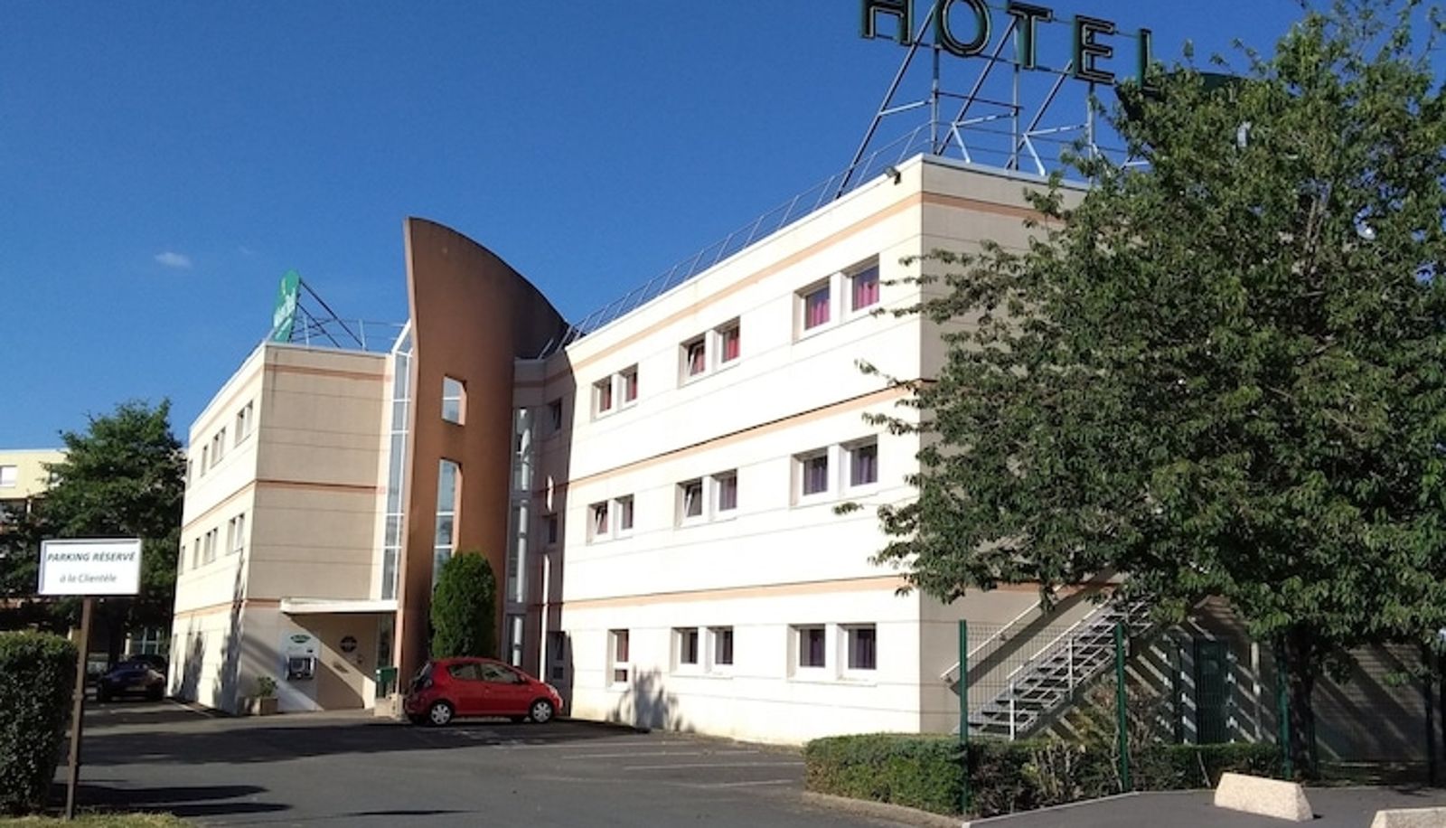 Info - ibis budget Le Mans Universite