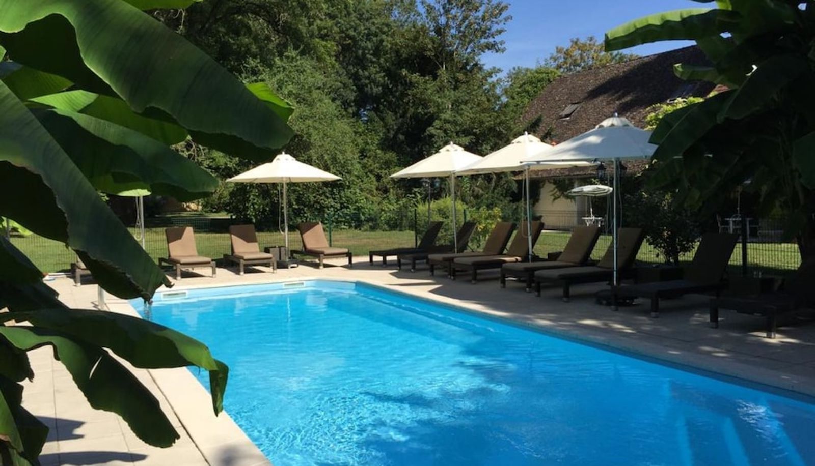 Piscina - Chateau de Challanges