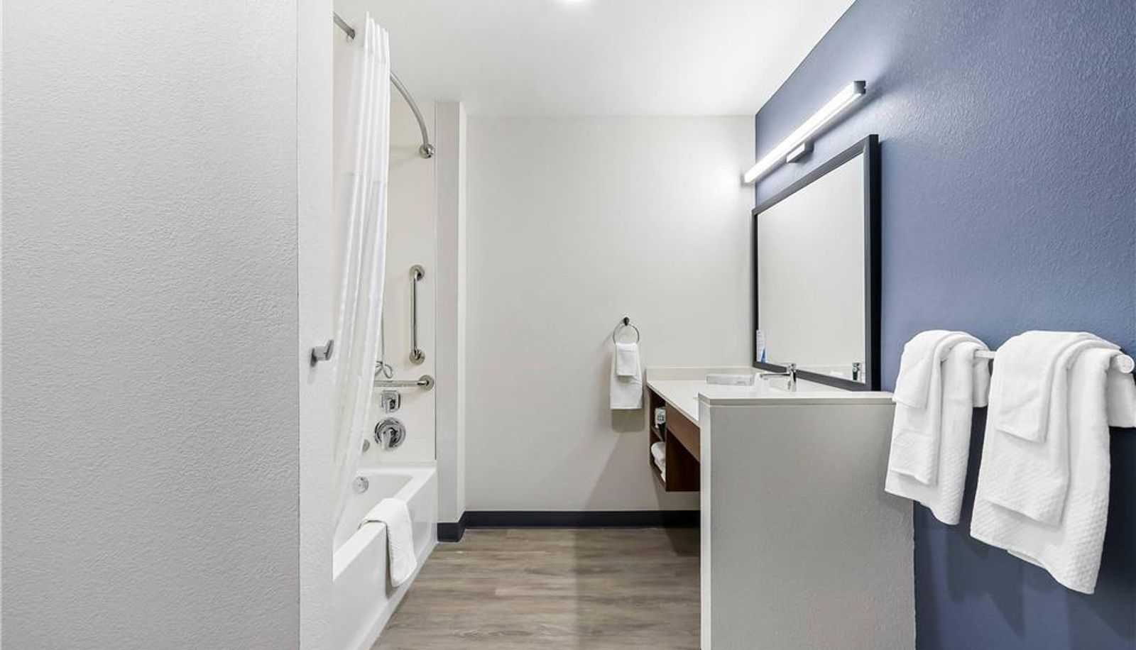 Room - Everhome Suites El Paso Airport near Fort Bliss