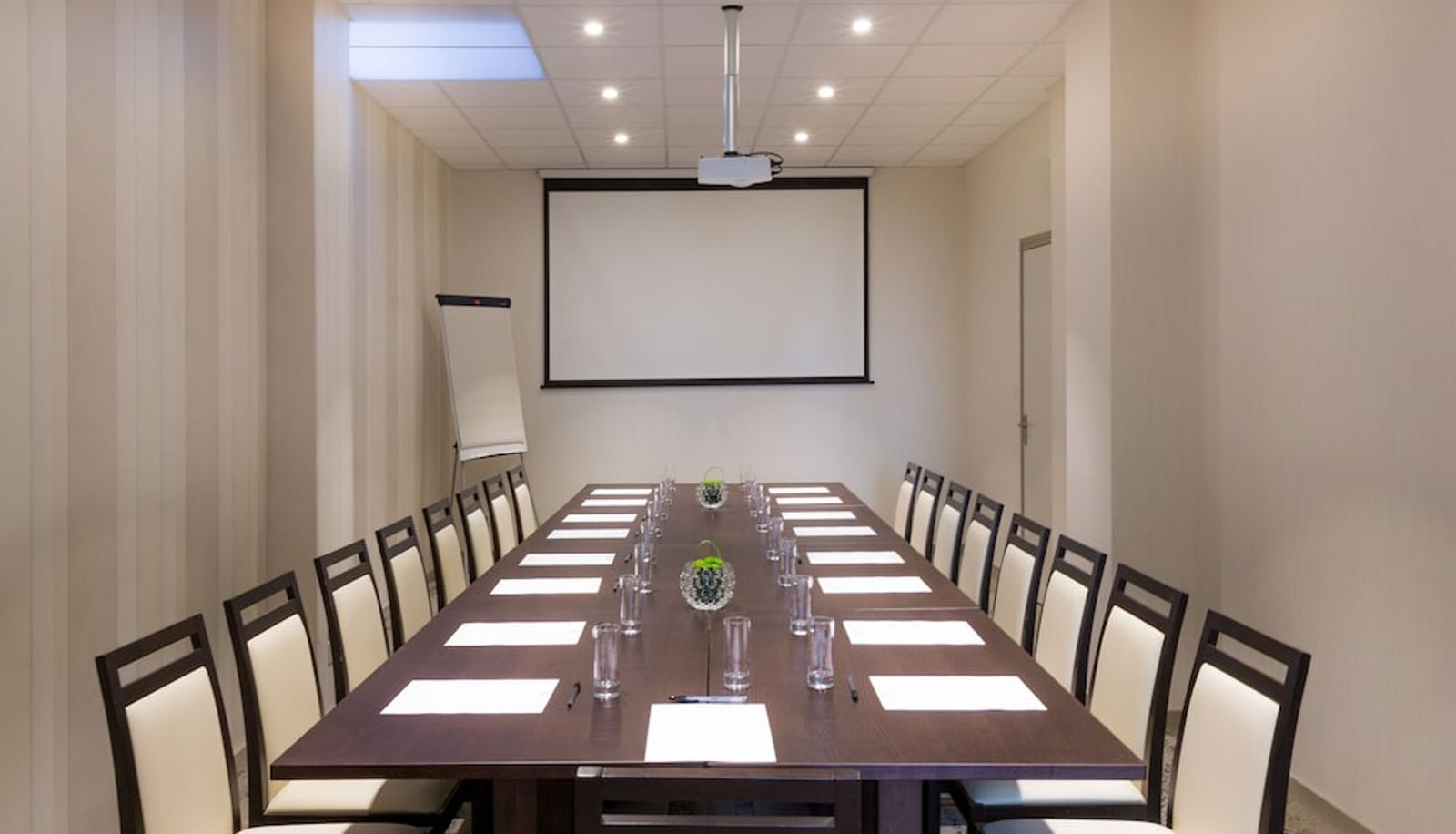 Salle de réunion - Hôtel Le Rive Droite & Spa