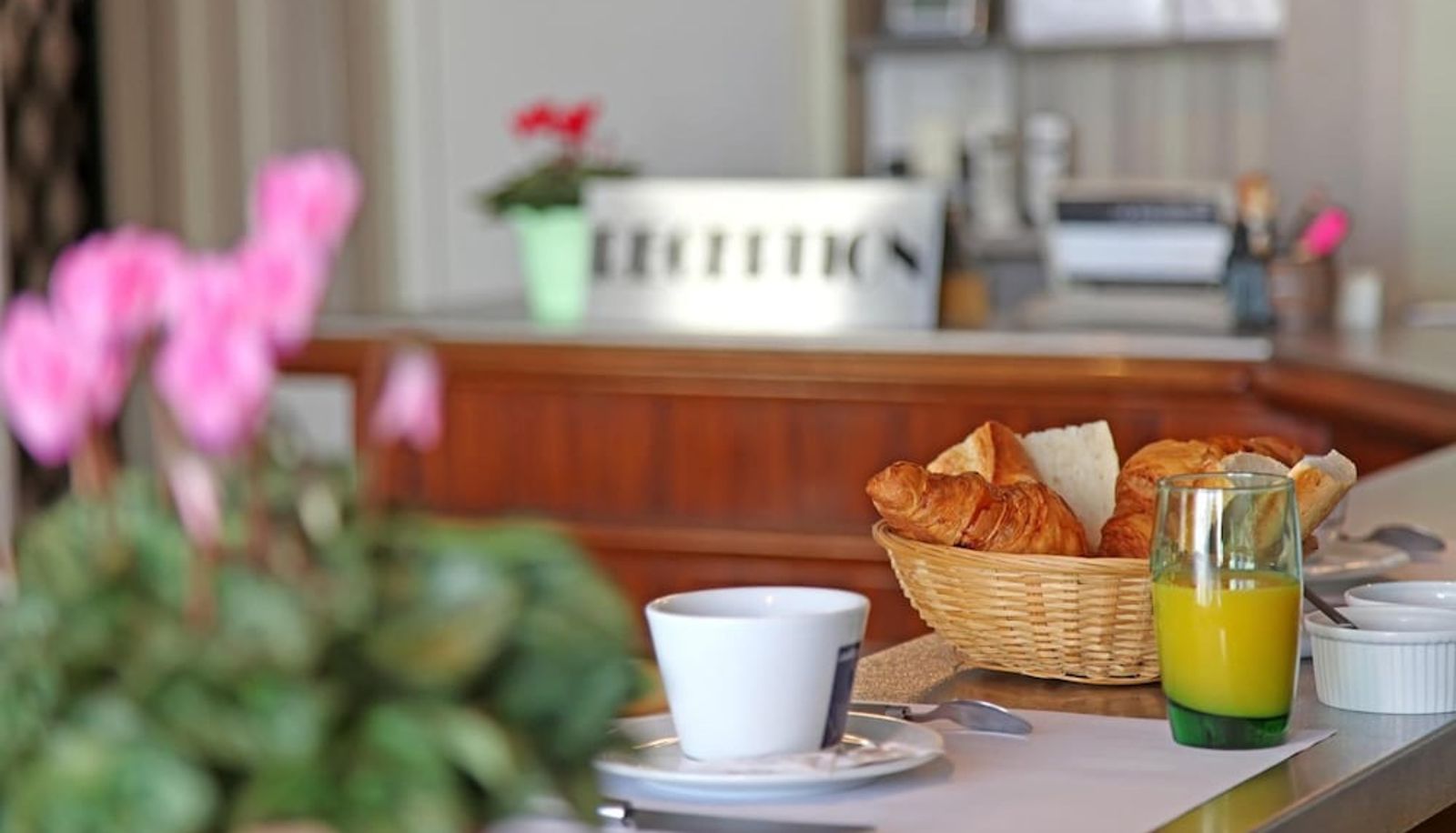 Restaurante - Hôtel Le Rochegude