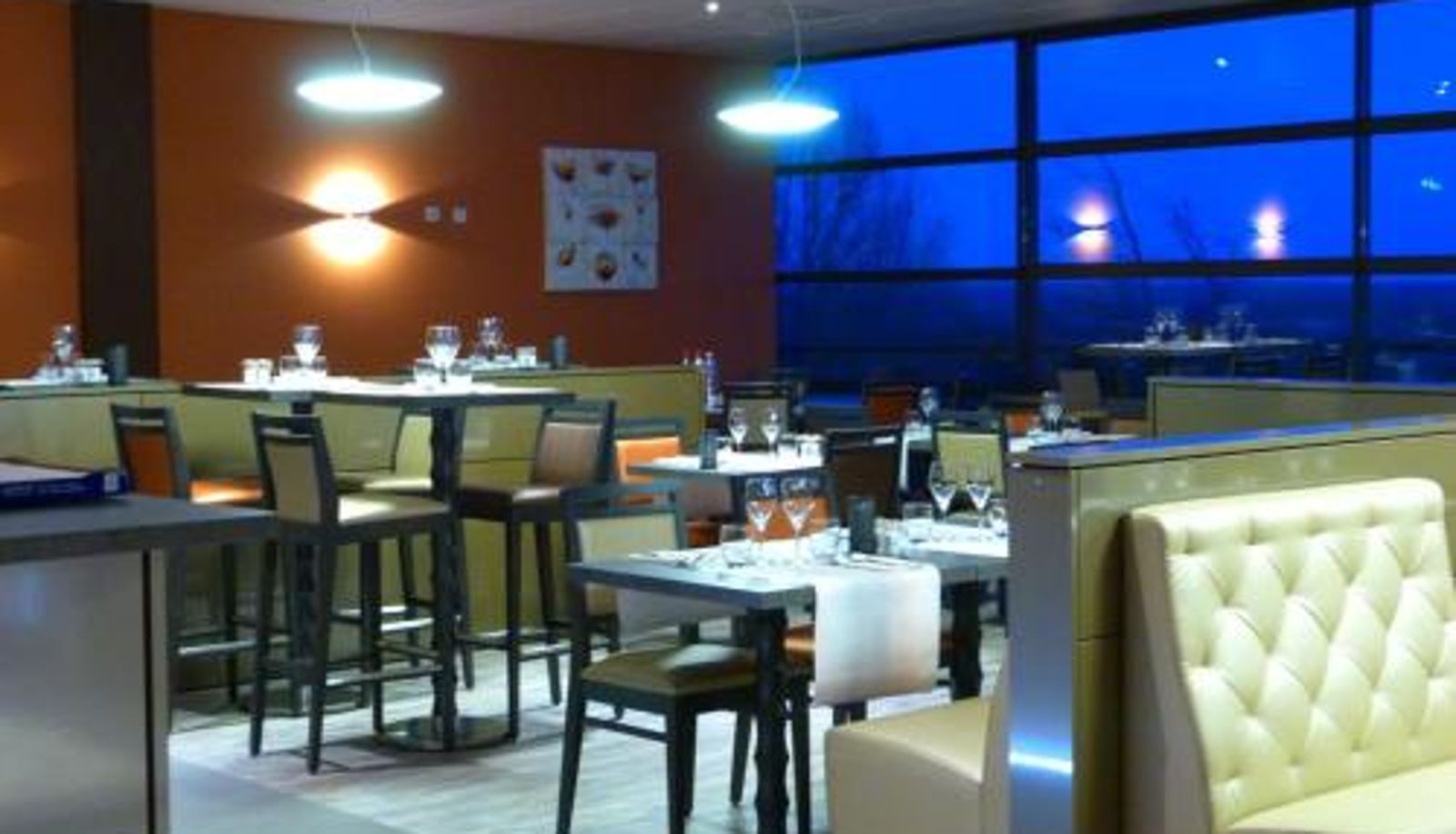 Sala prima colazione all'interno del ristorante - Hôtel Le Kolibri