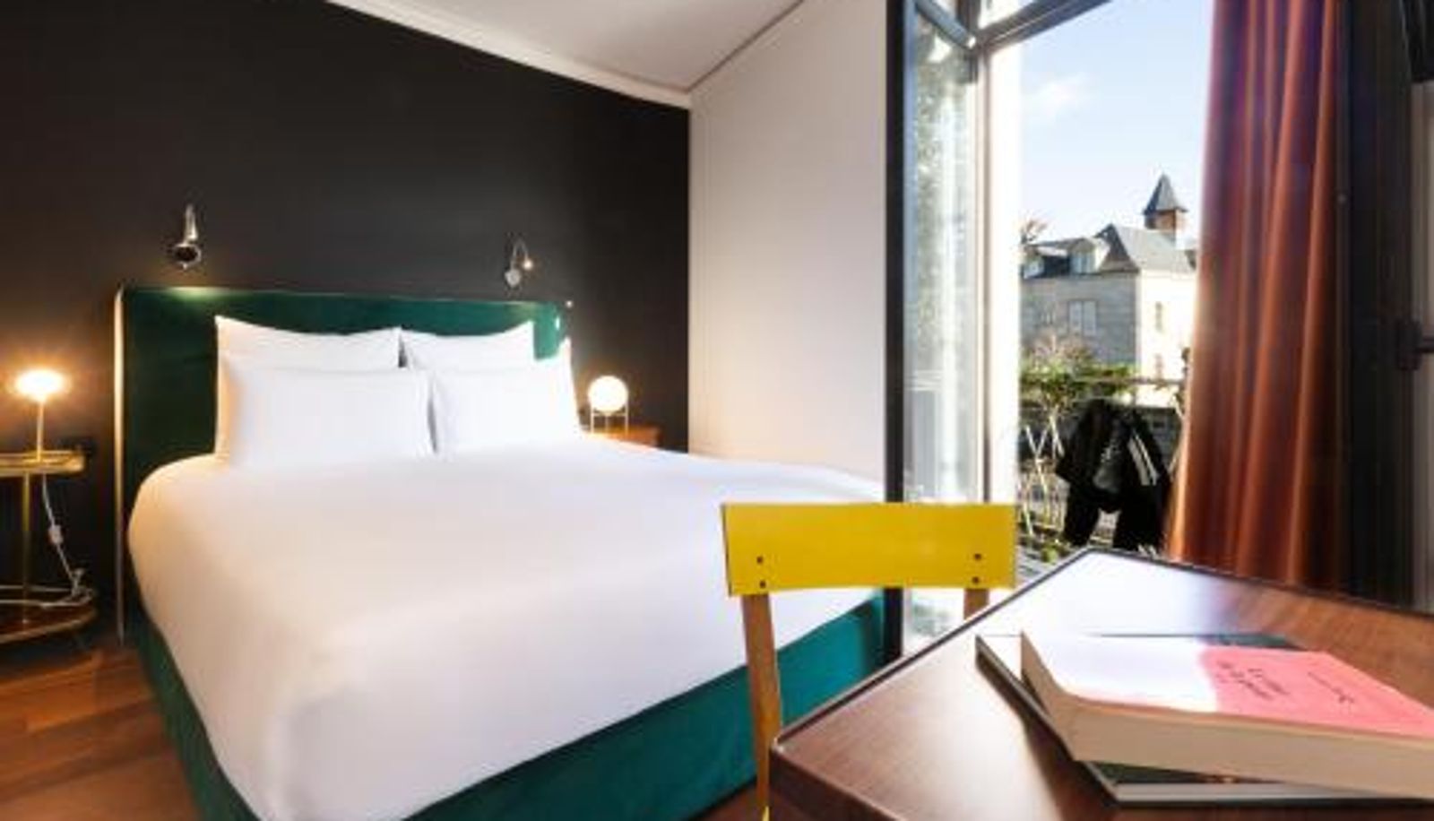 Camera - Hôtel & SPA Le Chêne Vert