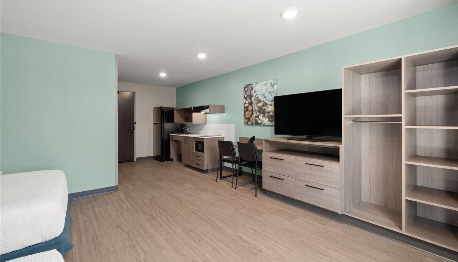 Room - ECHO Suites Extended Stay by Wyndham Johnson City Medical CR