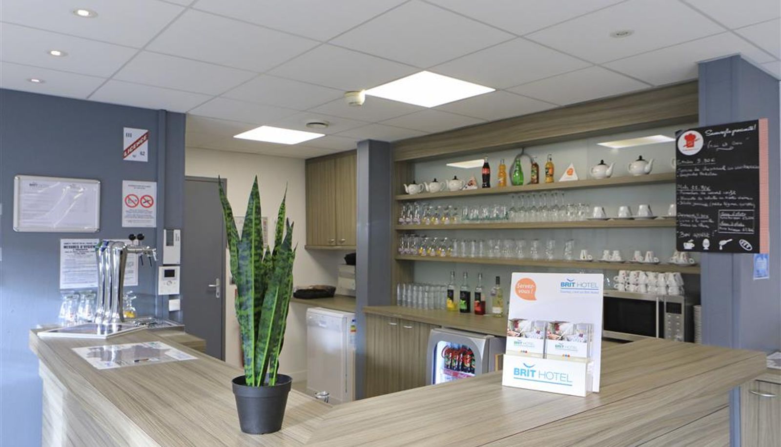 Restaurant - BRIT HOTEL LE POLDER