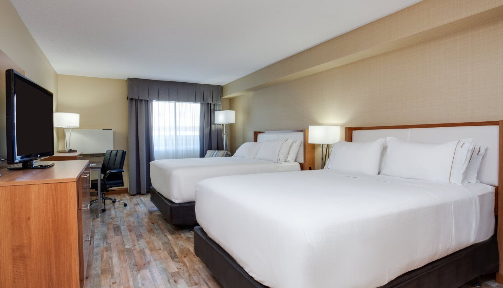 Room - Holiday Inn Express & Suites FREDERICTON by IHG