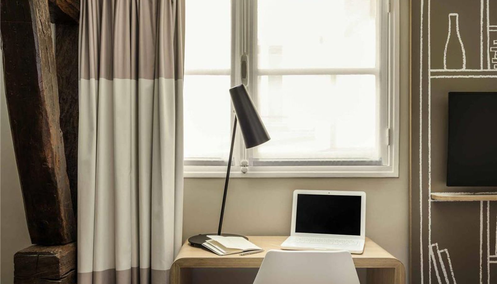 Zimmer - ibis Paris Avenue de la République