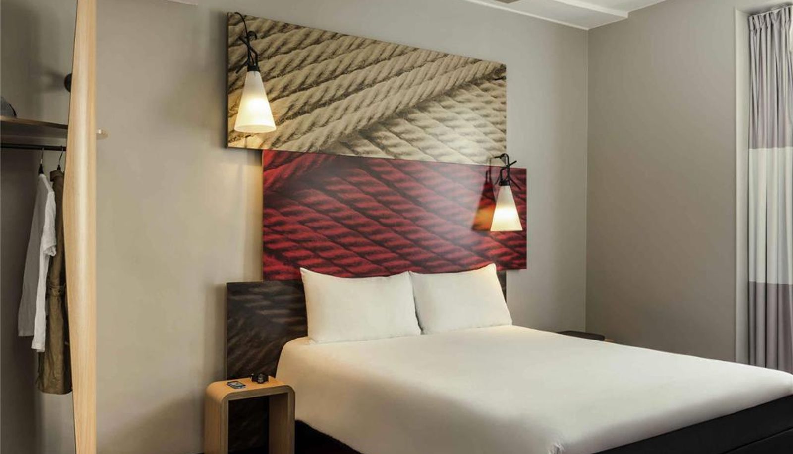 Zimmer - ibis Paris Avenue de la République