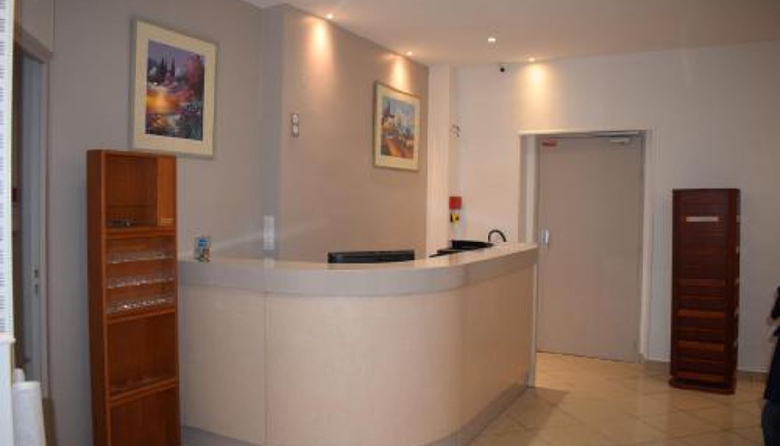Recepcja - Hotel Puy De Dôme