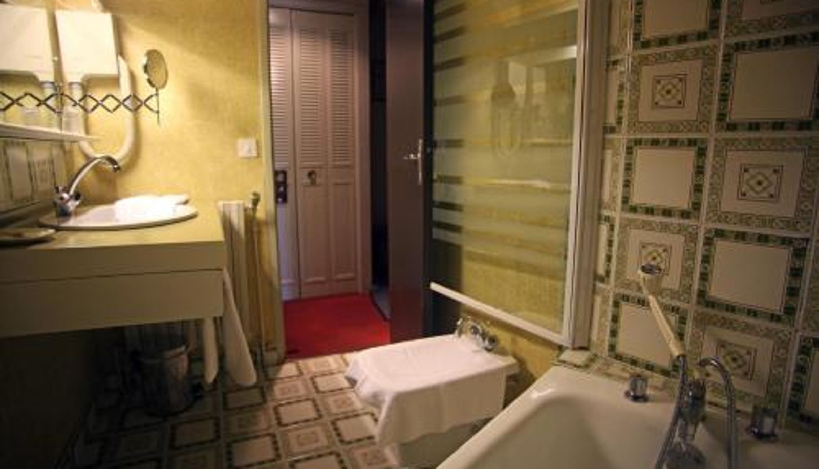 Chambre Standard - Logis Hotel Restaurant Auberge Du Peras Logis