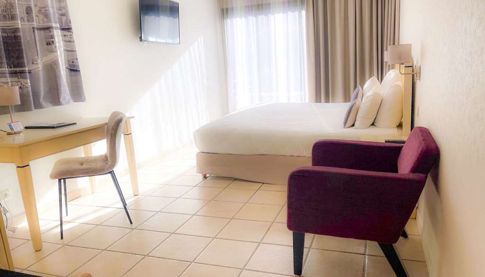 Pokój - Sure Hotel by Best Western Gemenos en Provence