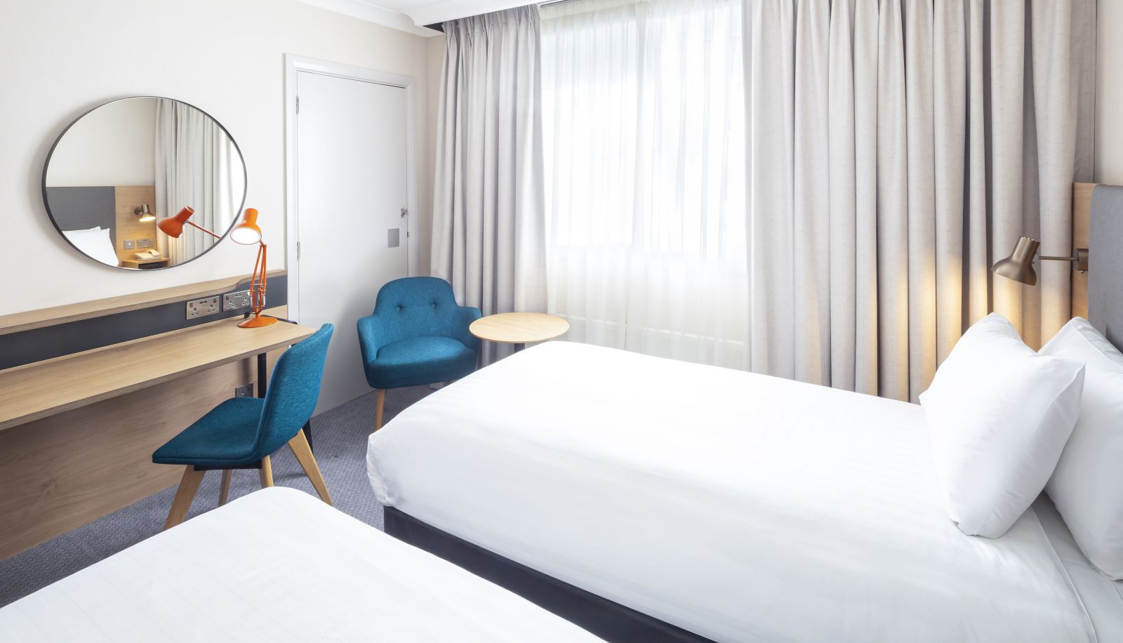Zimmer - JCT. 4 by IHG Holiday Inn HIGH WYCOMBE M40