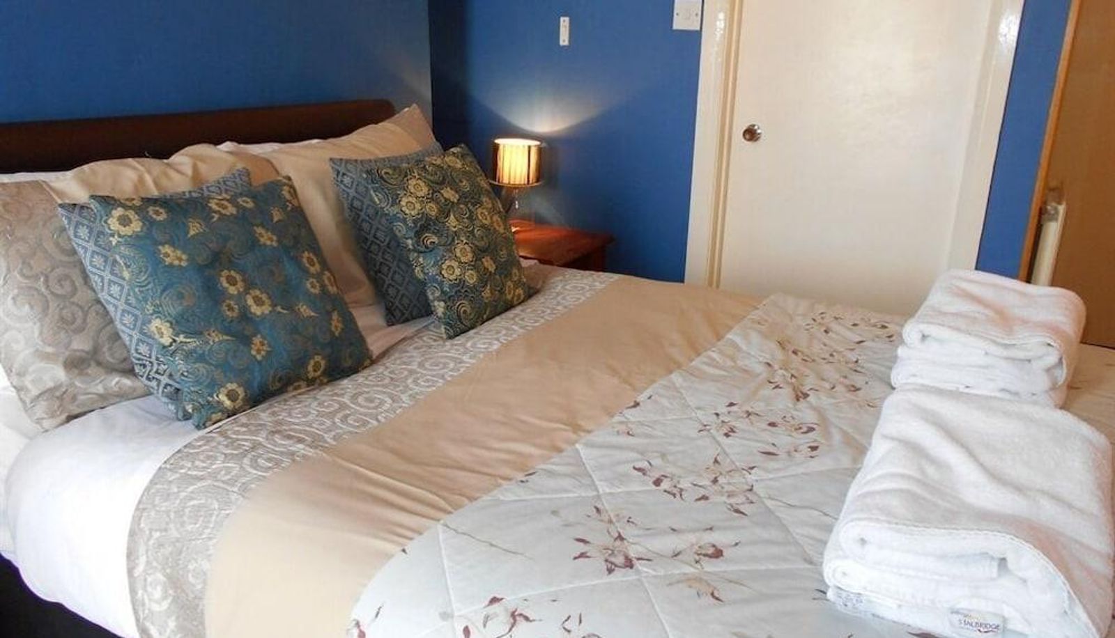 Camera standard - Cranborne Guest Accommodation