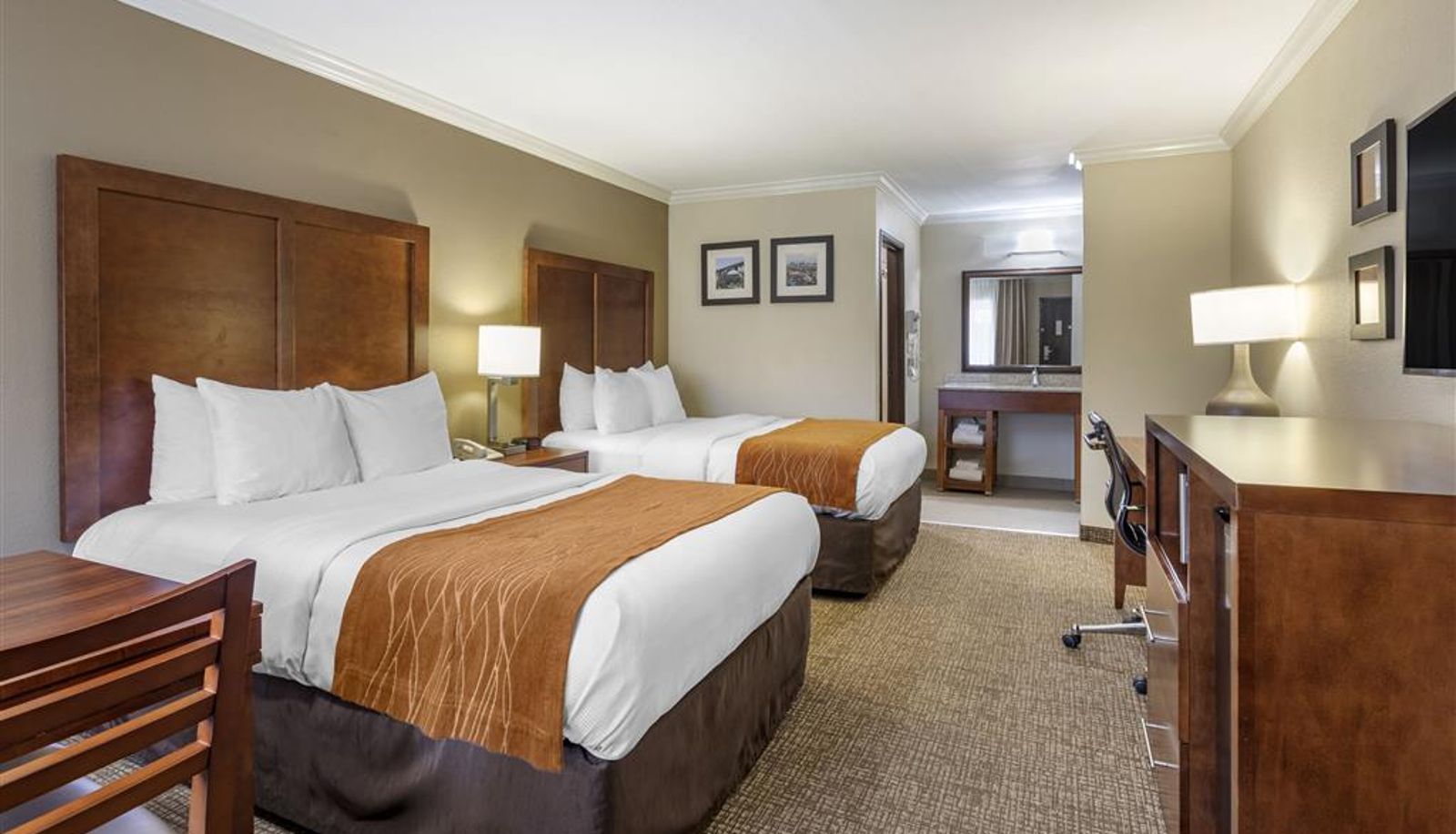 Zimmer - Comfort Inn Near Old Town Pasadena in Eagle Rock