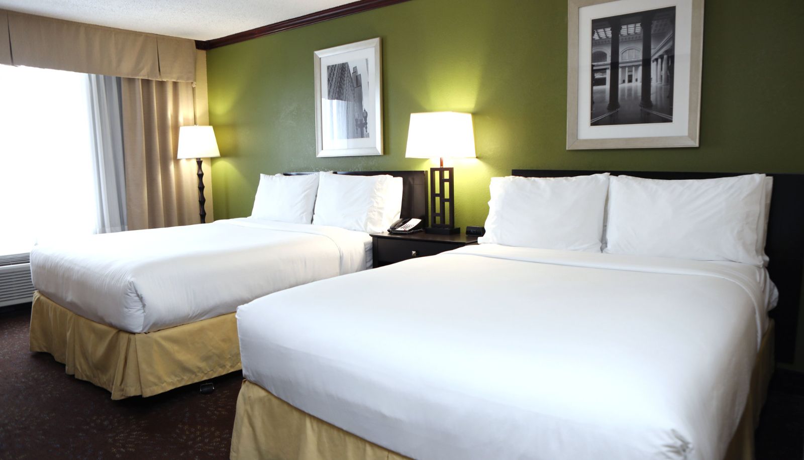 Zimmer - Holiday Inn CHICAGO OAKBROOK by IHG