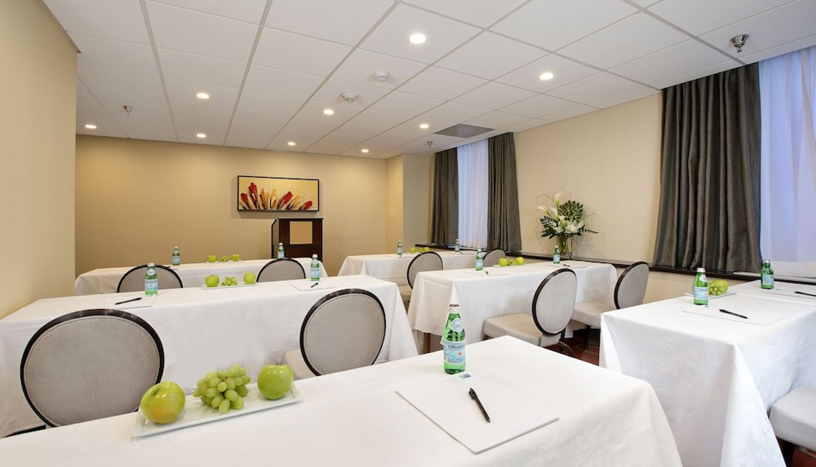 Meeting room - Holiday Inn Express DENVER DOWNTOWN by IHG