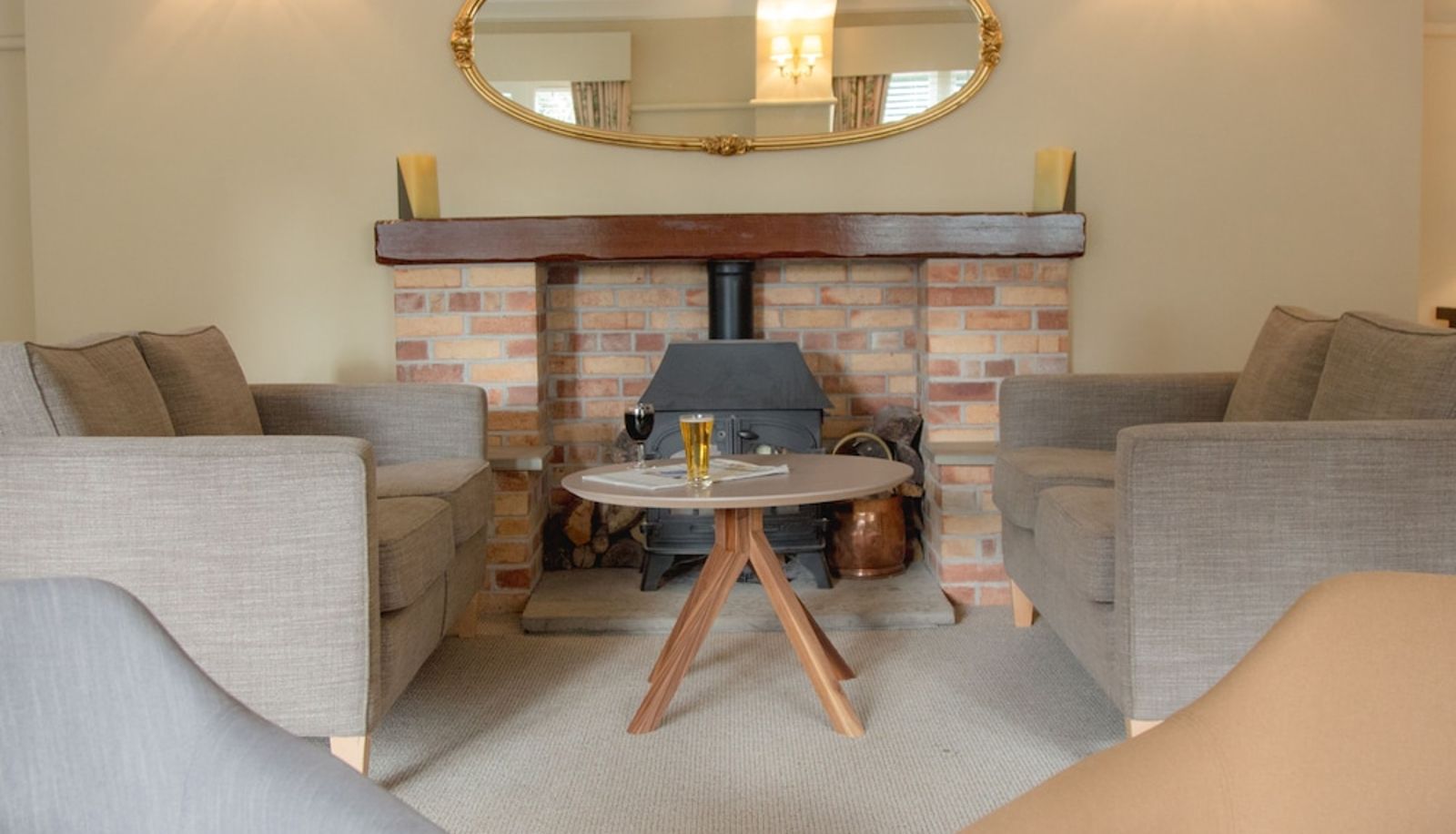 Hall - Briery Wood Country House Hotel