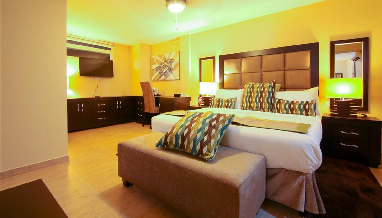 Suite - Best Western Plus Accra Beach Hotel