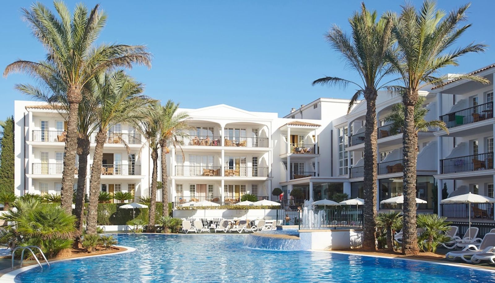 Piscina - Inturotel Sa Marina