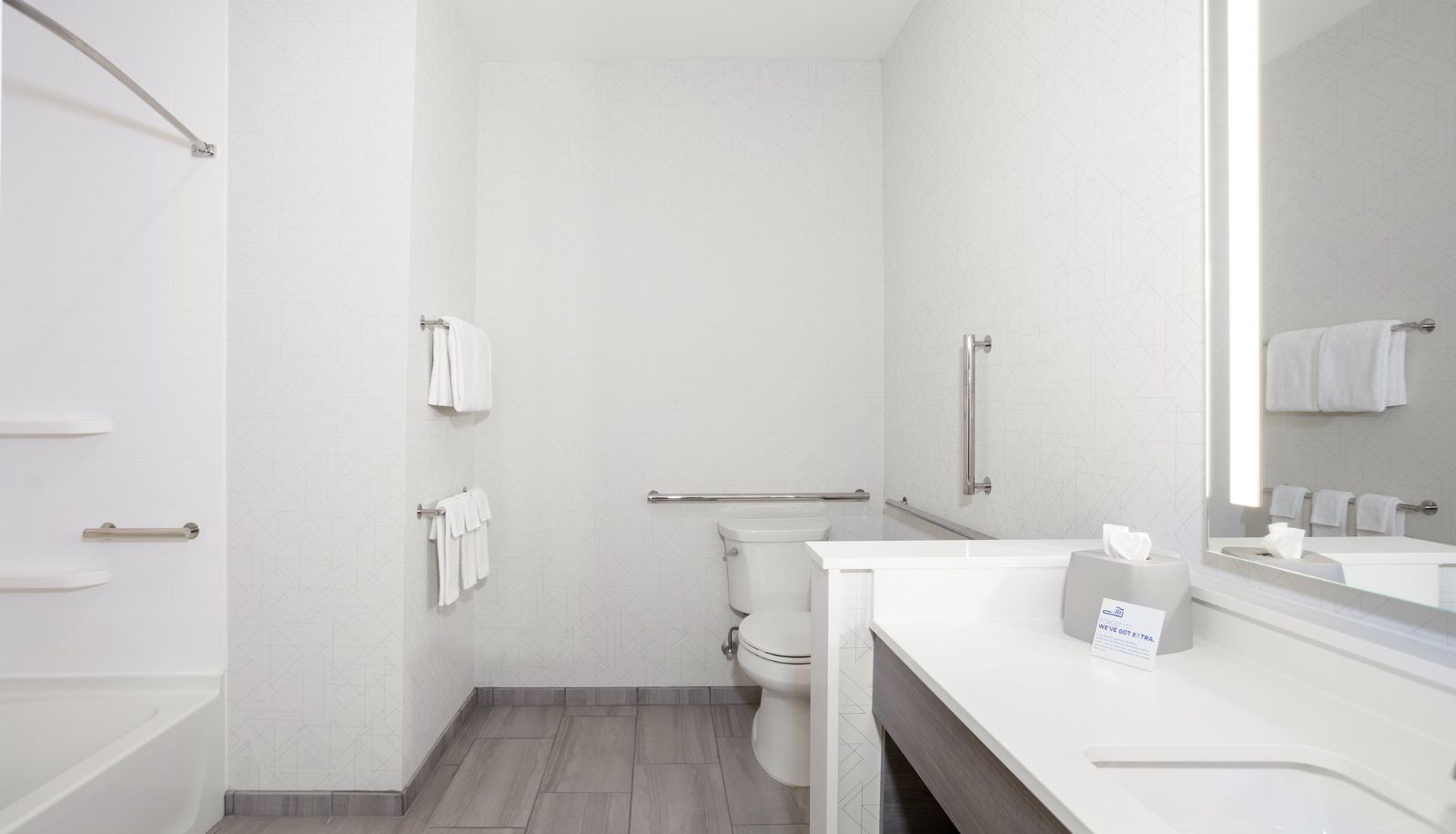 Zimmer - Holiday Inn Express & Suites CHARLOTTE - AIRPORT AREA by IHG